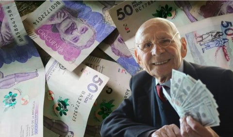 Billetes y adulto mayor con plata