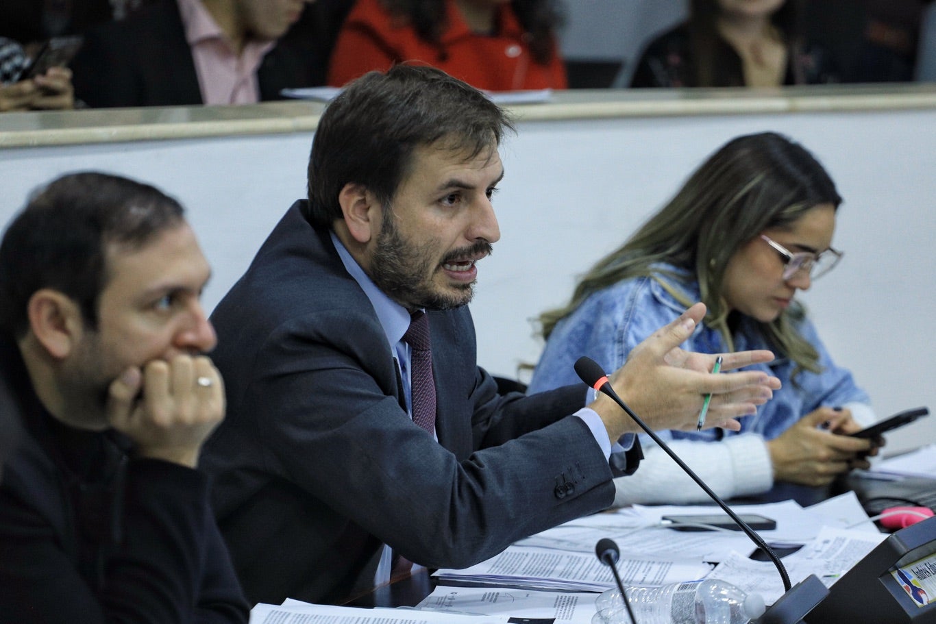Debate reforma pensional en la cámara de representantes