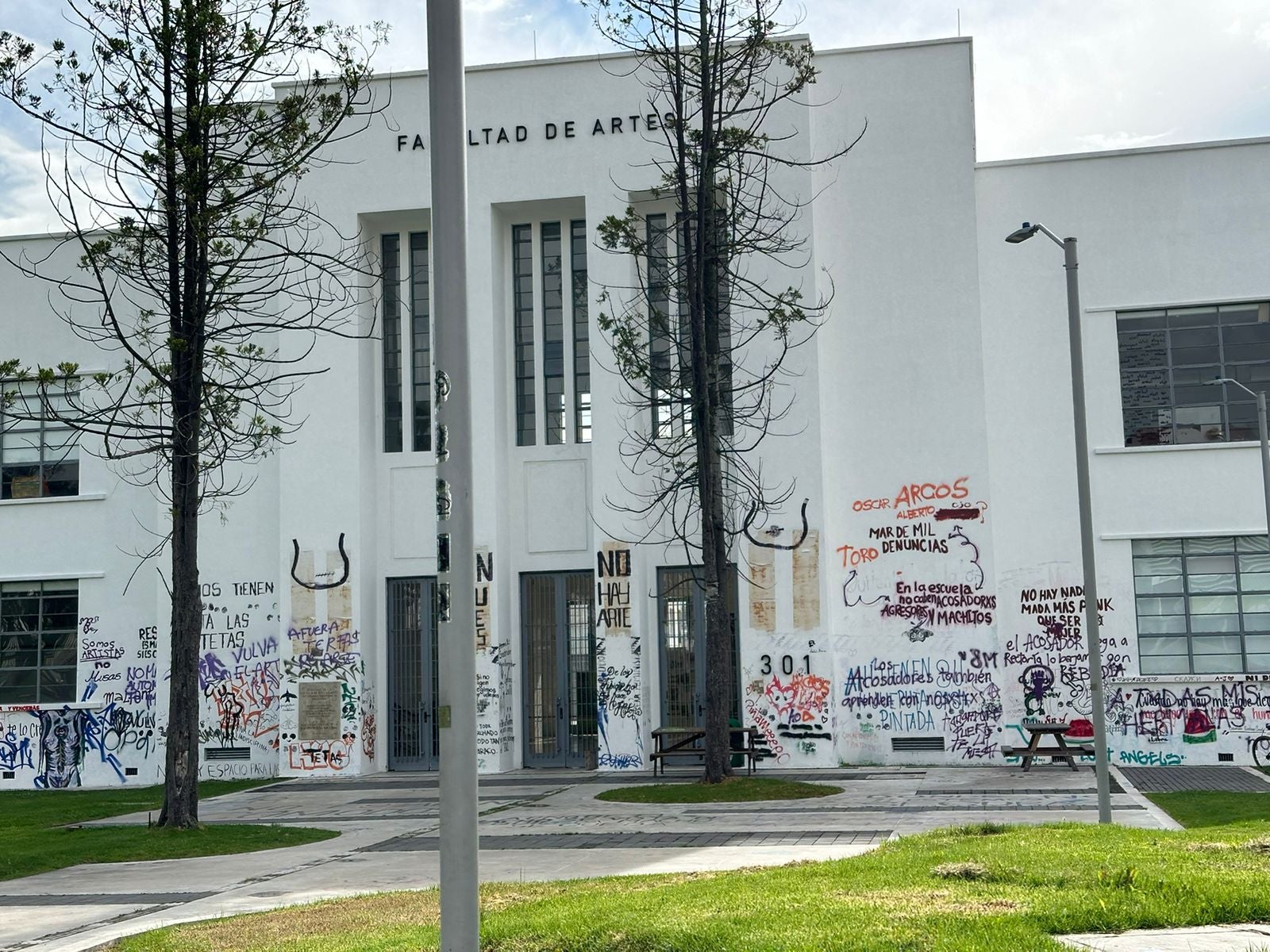 Universidad Nacional - Facultad Artes