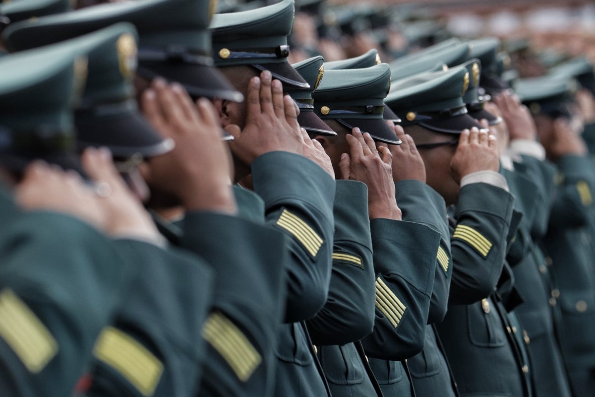 Soldados / Cadetes / Militares / Militar
