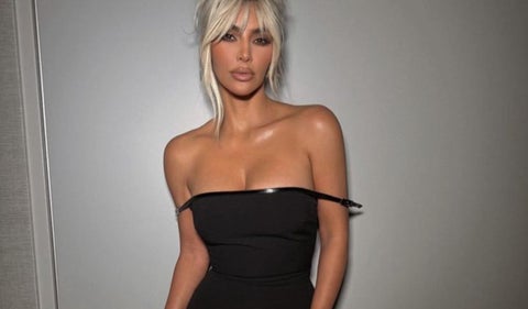 Kim kardashian se destaca por sus gustos costosos, pues ha llegado a pagar más de 40,000 dólares por un bolso.