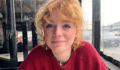 La actriz Mamie Laverock se encuentra en estado crítico luego de caer de una altura de cinco pisos