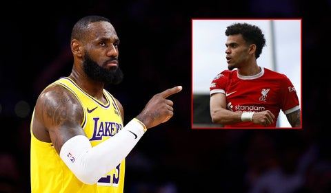 LeBron James y Luis Díaz