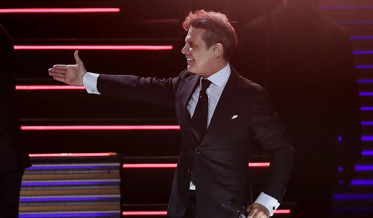 Luis Miguel llega con su empresa a Colombia