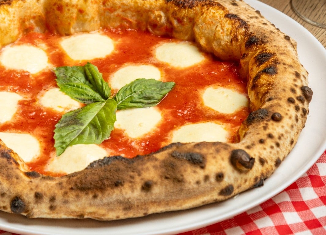 Pizza napolitana
