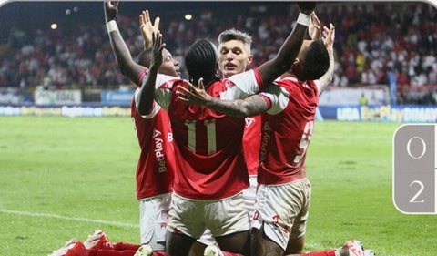 Santa Fe, líder del grupo B