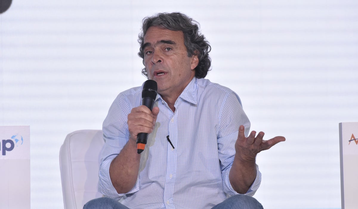 Sergio Fajardo le responde a Claudia López