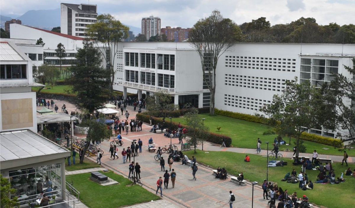 Universidad Nacional