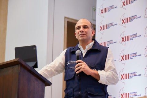 Carlos Camargo defensor del pueblo