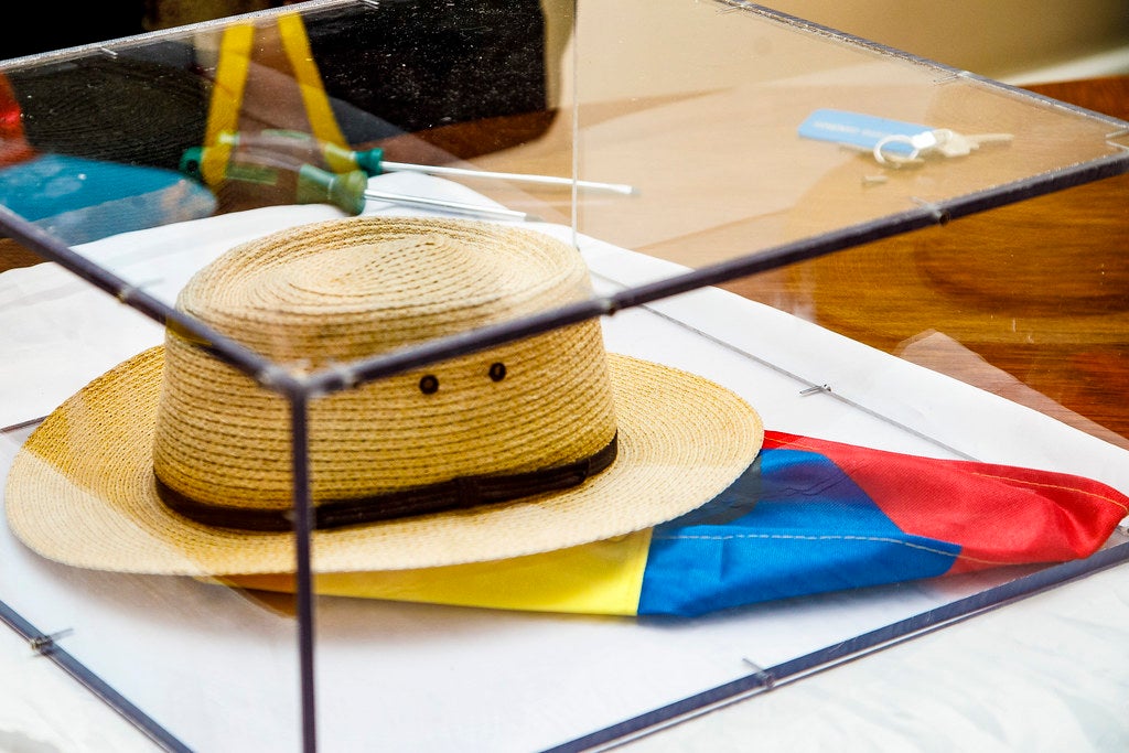 Sombrero de Carlos Pizarro