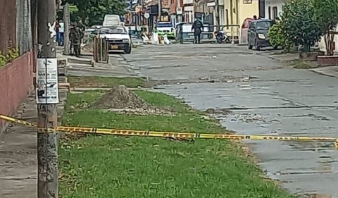 Atentado a estación de Policía en Pradera