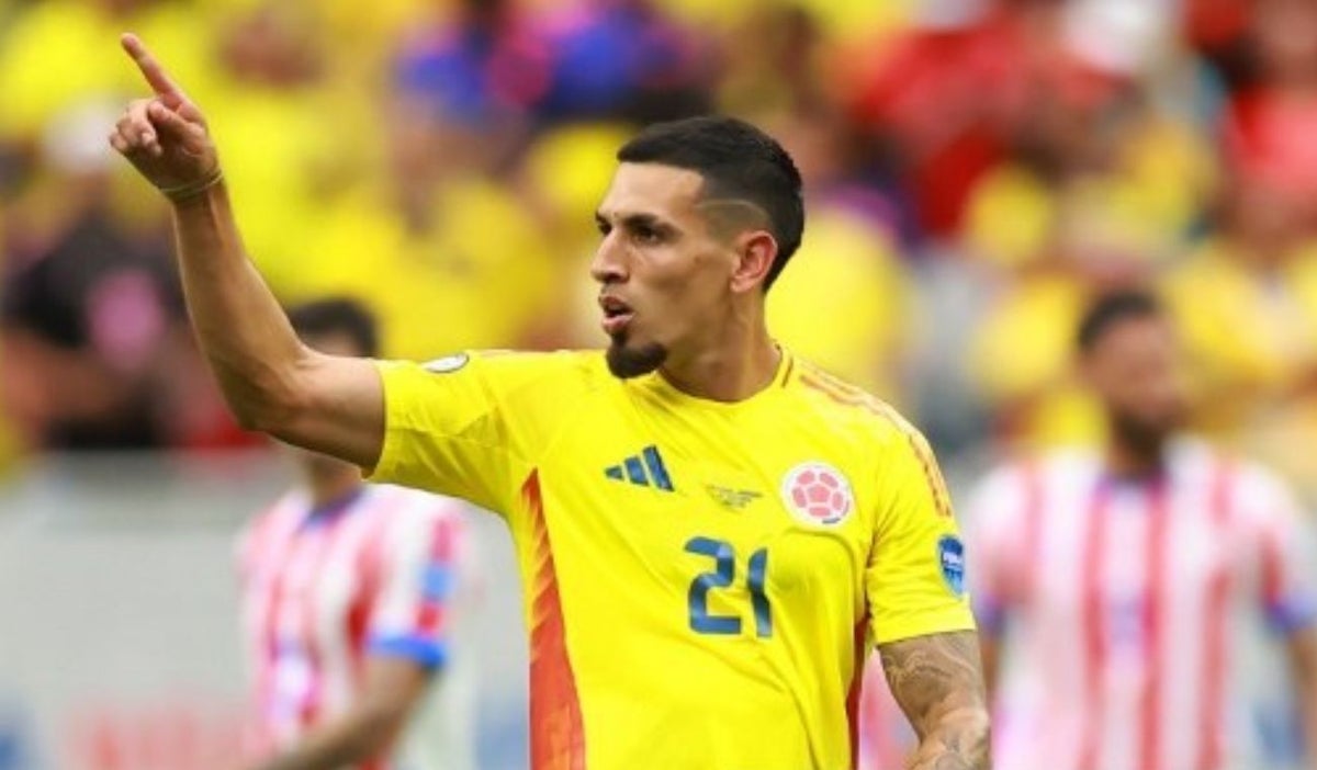 Daniel Muñoz Colombia vs Paraguay