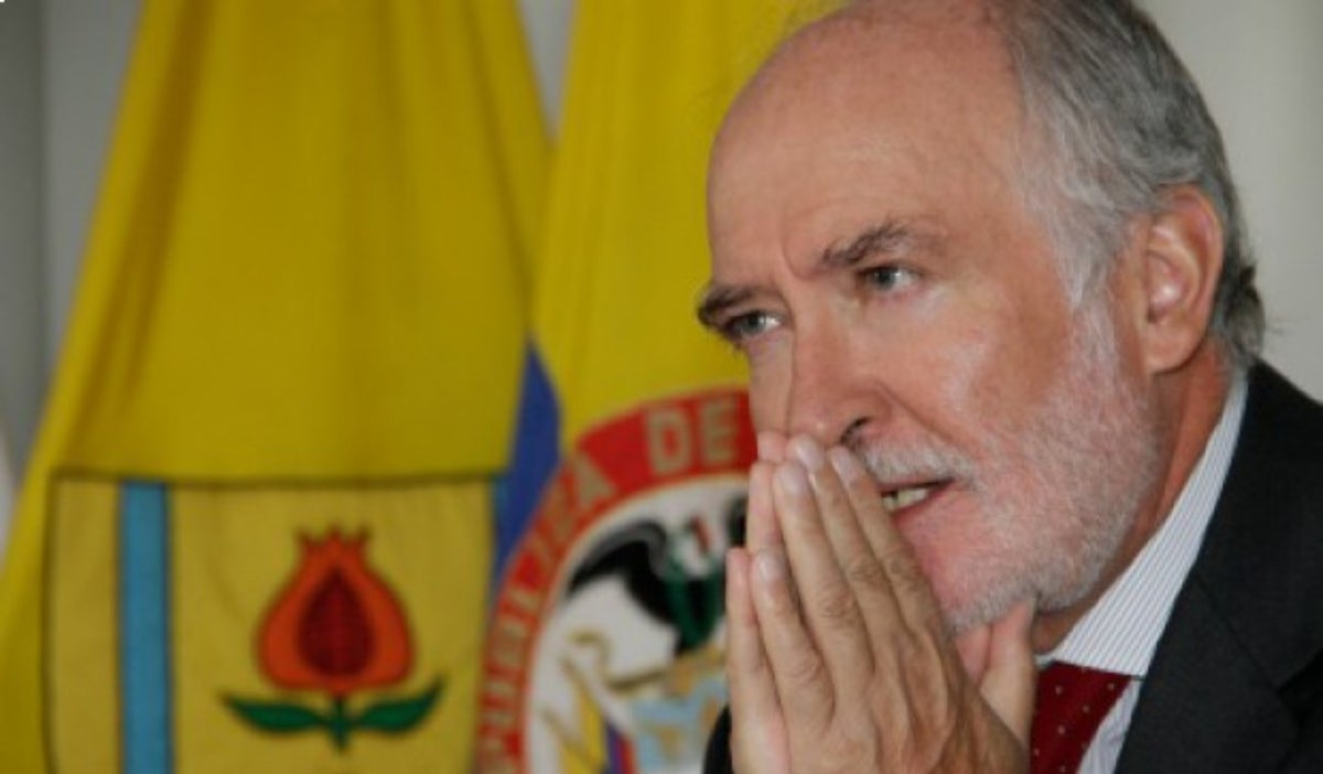 Acusan a exgobernador Guido Echeverri por corrupción