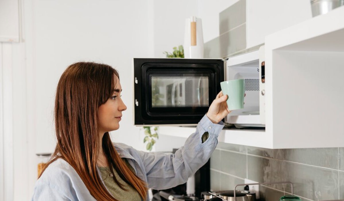 Mitos vs. Realidad: ¿Es seguro usar el microondas?