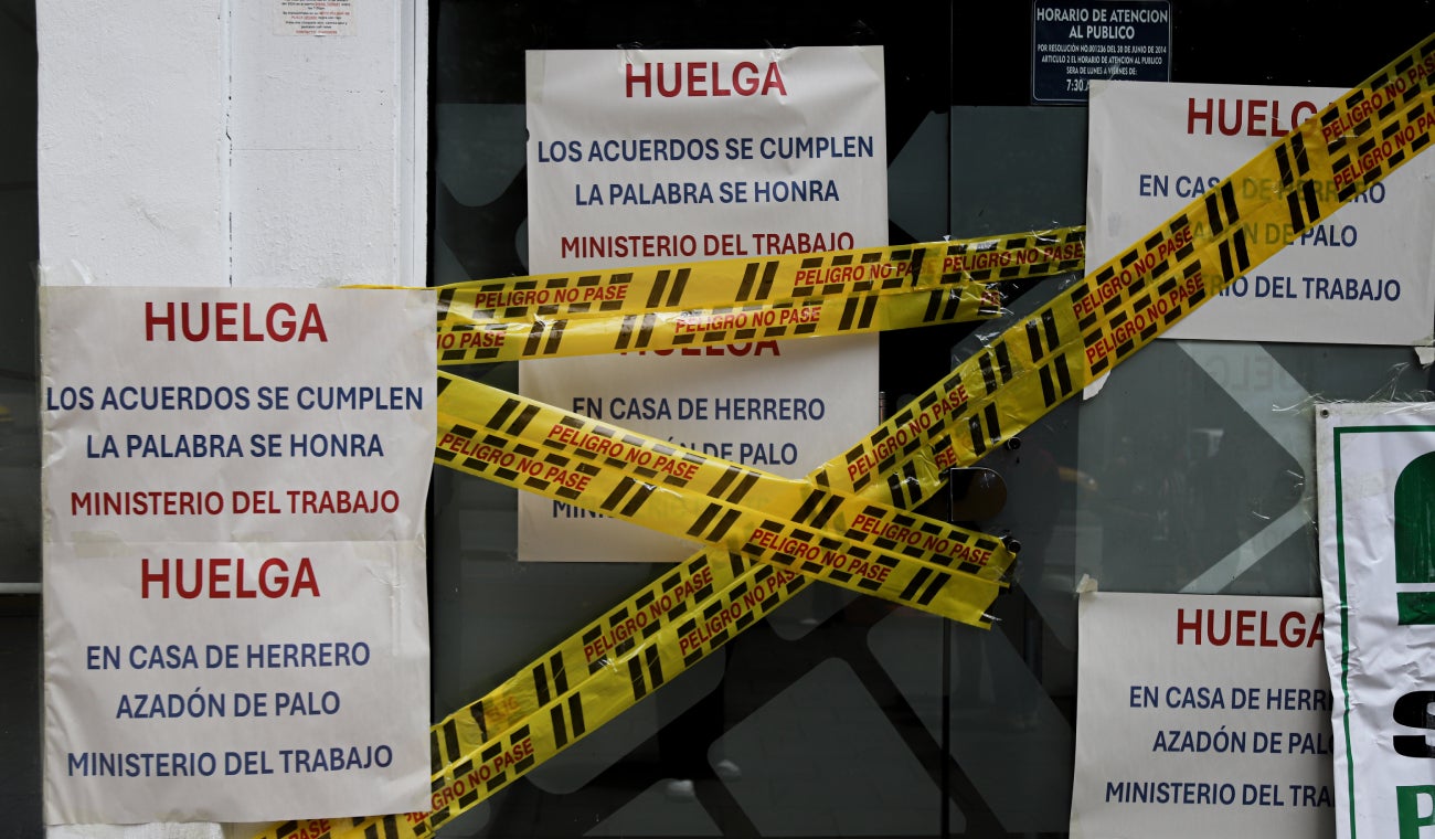 Huelga de sindicatos del Ministerio del Trabajo