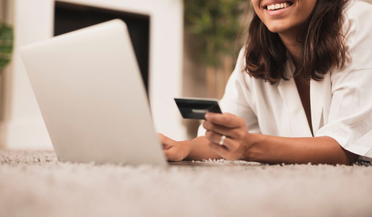 Proteja su información financiera en internet