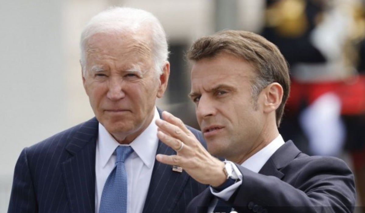 Joe Biden Emmanuel Macron