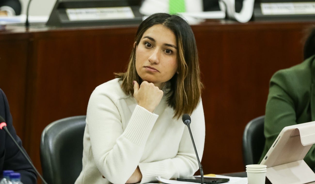 Laura Sarabia fue hospitalizada de emergencia