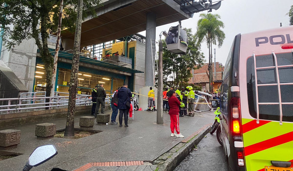Cabina de Metrocable de Medellín se descolgó