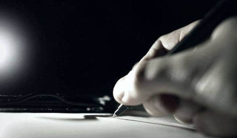 ¿Qué significa hacer un círculo en la firma según la grafología?