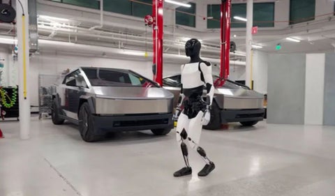 Elon Musk anuncia que dos robots humanoides ya trabajan en su empresa Tesla
