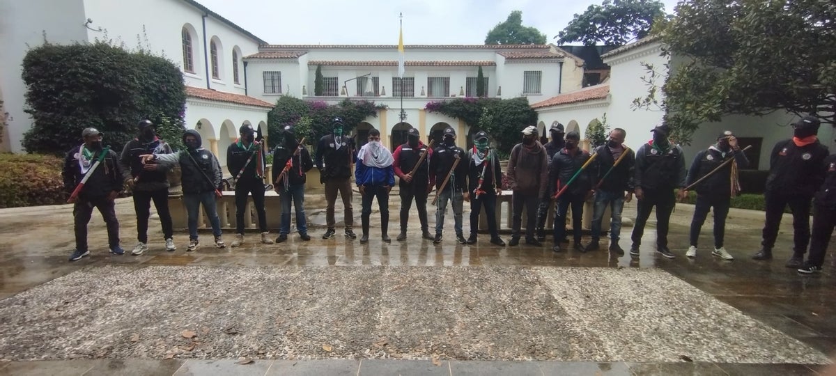 Toma nunciatura indígenas y campesinos