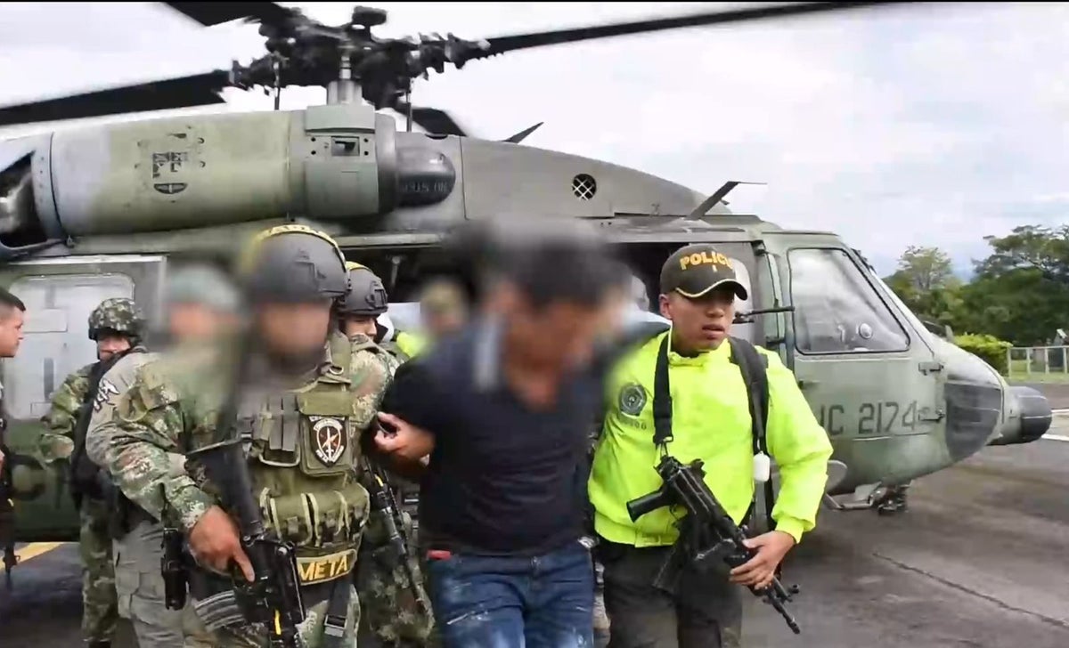 El guerrillero fue detenido junto a otros dos insurgentes