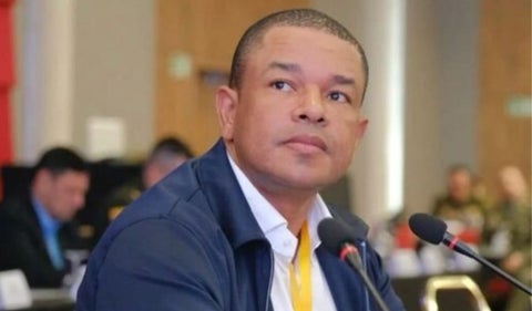 Yahir Acuña