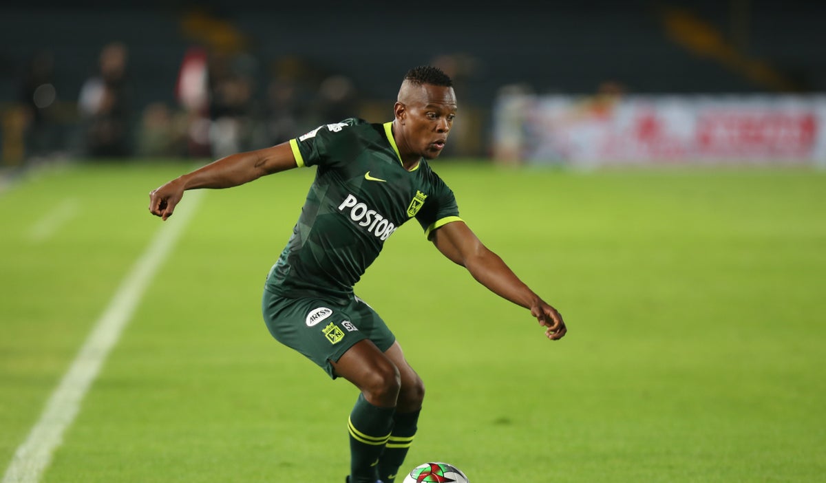 América confirma el fichaje de Yerson Candelo