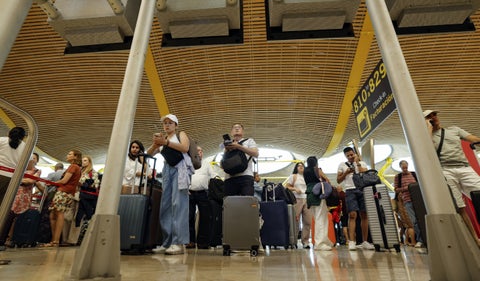 Aerolíneas afectadas por caída de Microsoft