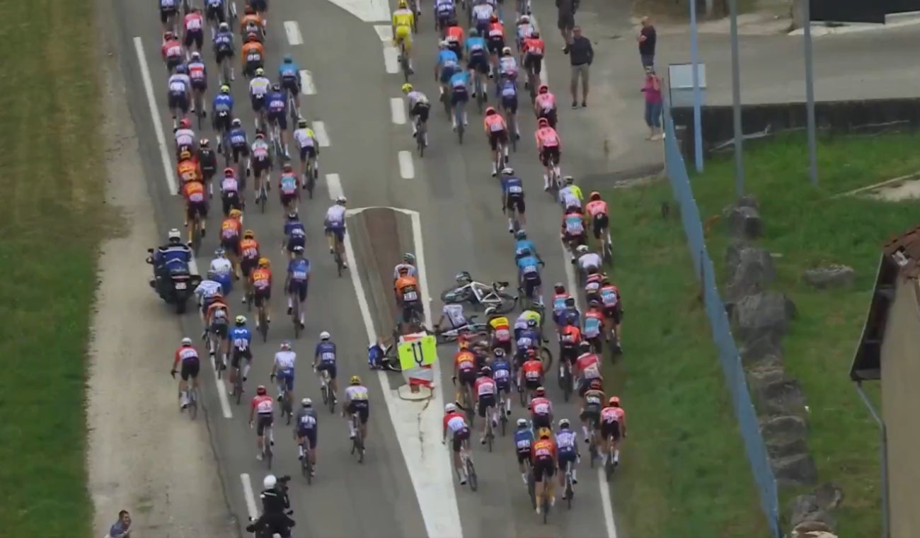 Caída masiva en el Tour de Francia en la etapa 5
