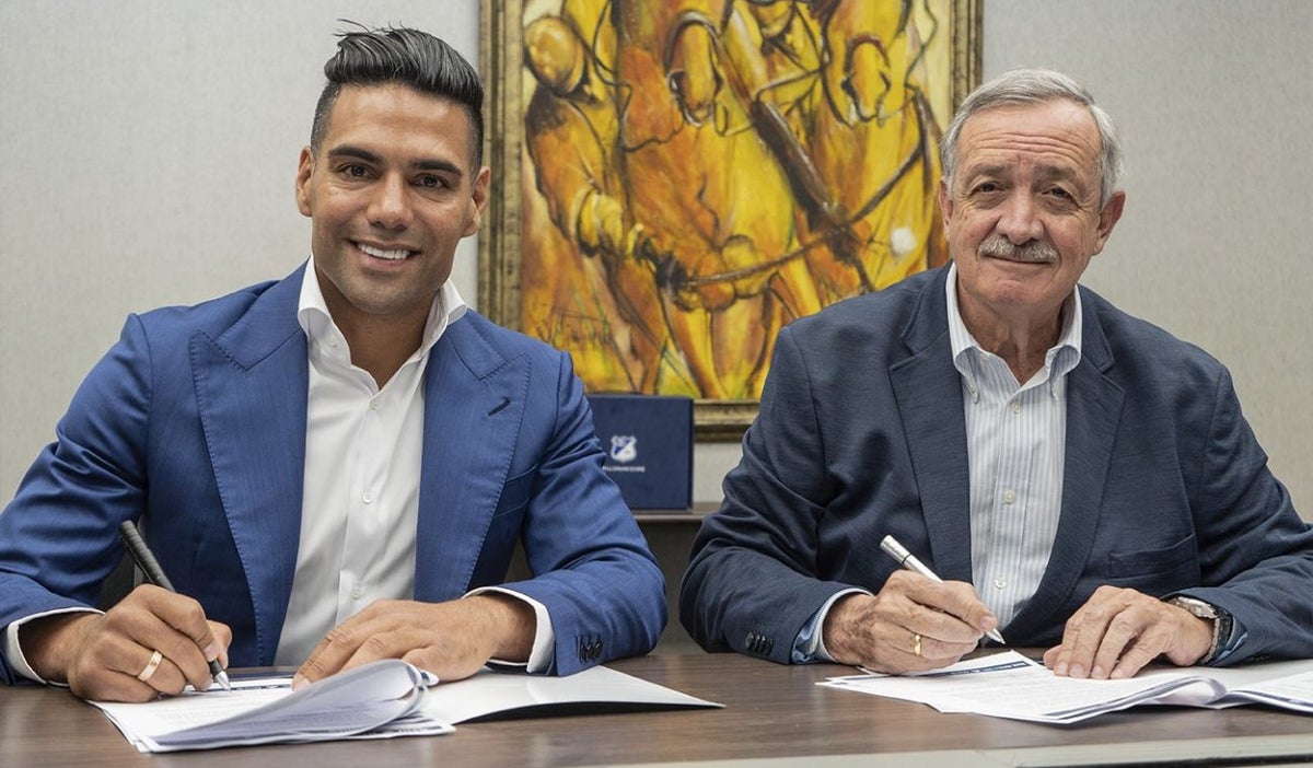 Falcao firmó su contrato con Millonarios