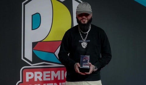 ¡No te lo pierdas! La sorpresa más grande de Farruko en Premios Juventud