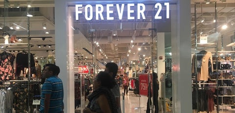 Forever 21 se va de Colombia