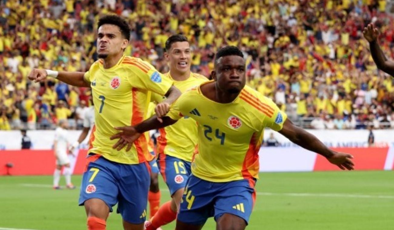 Jhon Córdoba Colombia vs Panamá