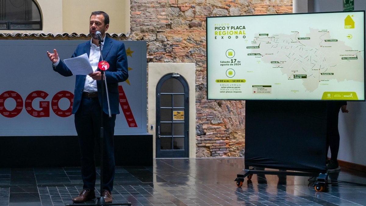 Carlos Fernando Galán y el nuevo pico y placa para los puentes festivos