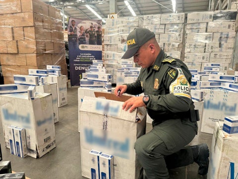 El decomiso de dicha mercancía se realizó en Buga, Valle y en Bogotá