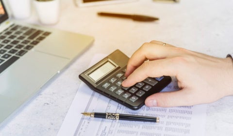¿Se puede pegar menos de declaración de renta?
