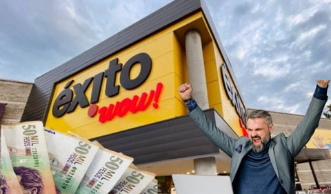 Éxito, dinero y persona con un computador