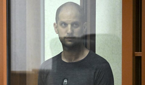 Rusia libera a periodista Evan Gershkovich en intercambio con EE. UU.