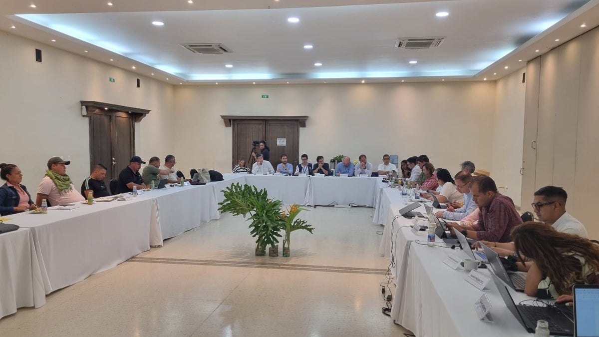Mesa de Diálogos de Paz del Gobierno nacional con el Estado Mayor de las Farc