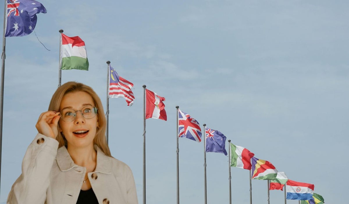 Banderas del mundo y mujer sorprendida