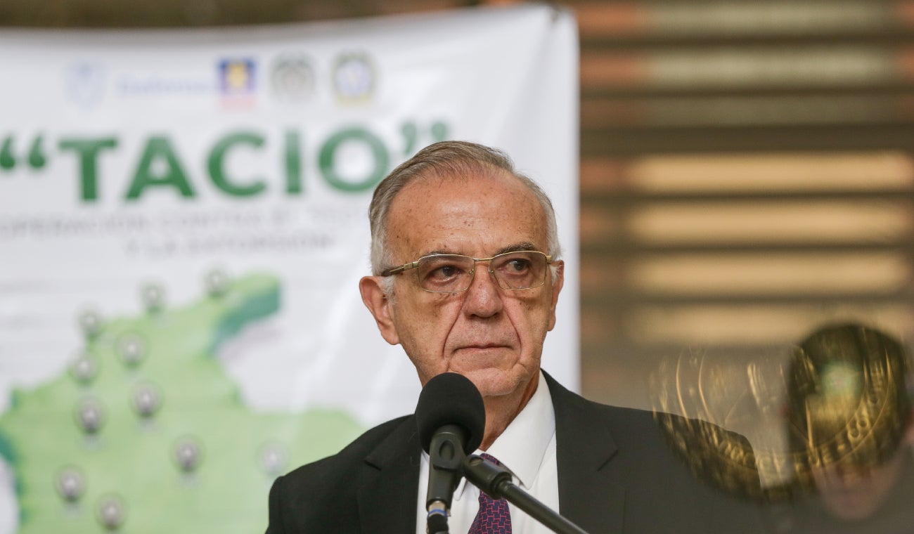 Iván Velásquez, ministro de Defensa