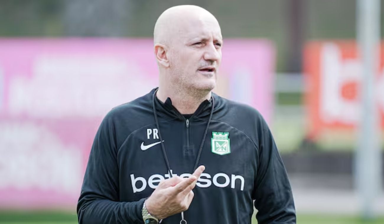 Pablo Repetto con Atlético Nacional