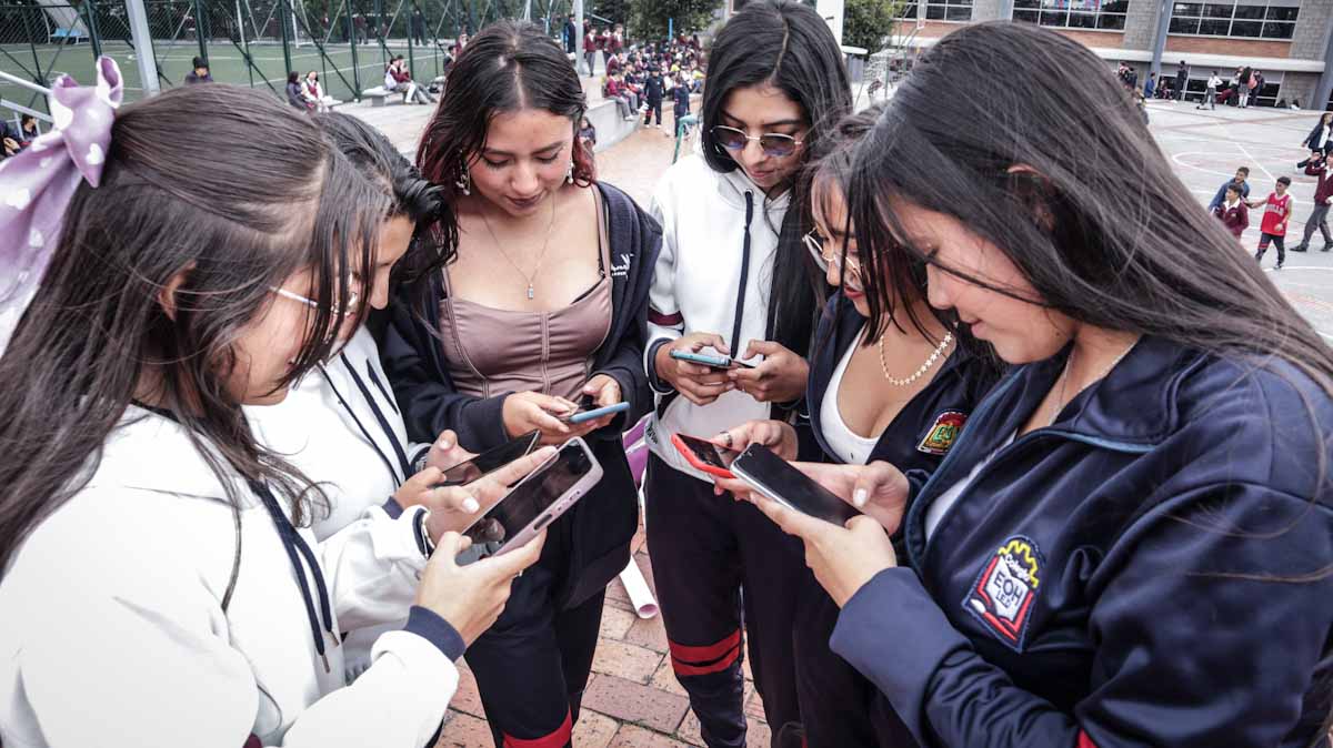 Mujeres tic para el cambio 2024