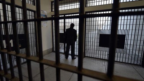 Mandaron a la cárcel a tres hombres presuntamente implicados en dos atracos en Cartagena 12/09/2024