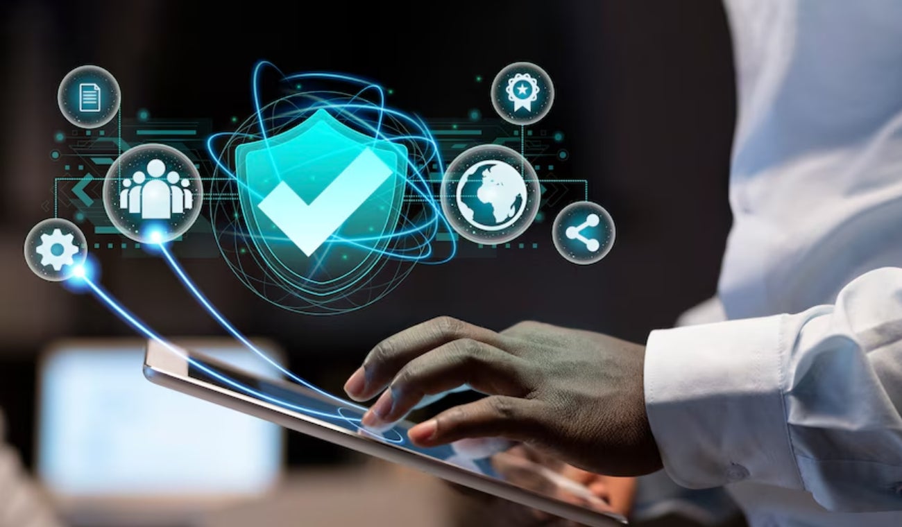 Participe en el programa gratuito de formación en ciberseguridad