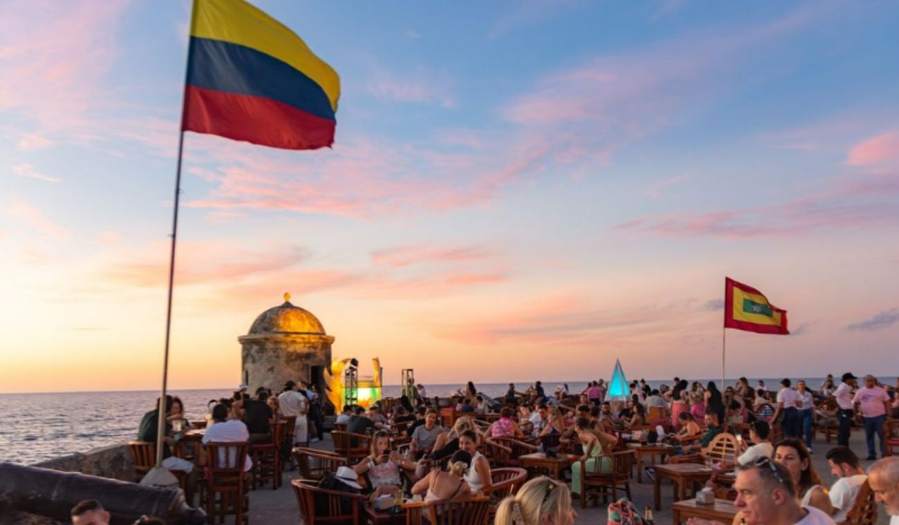 Cierre de Café de Mar