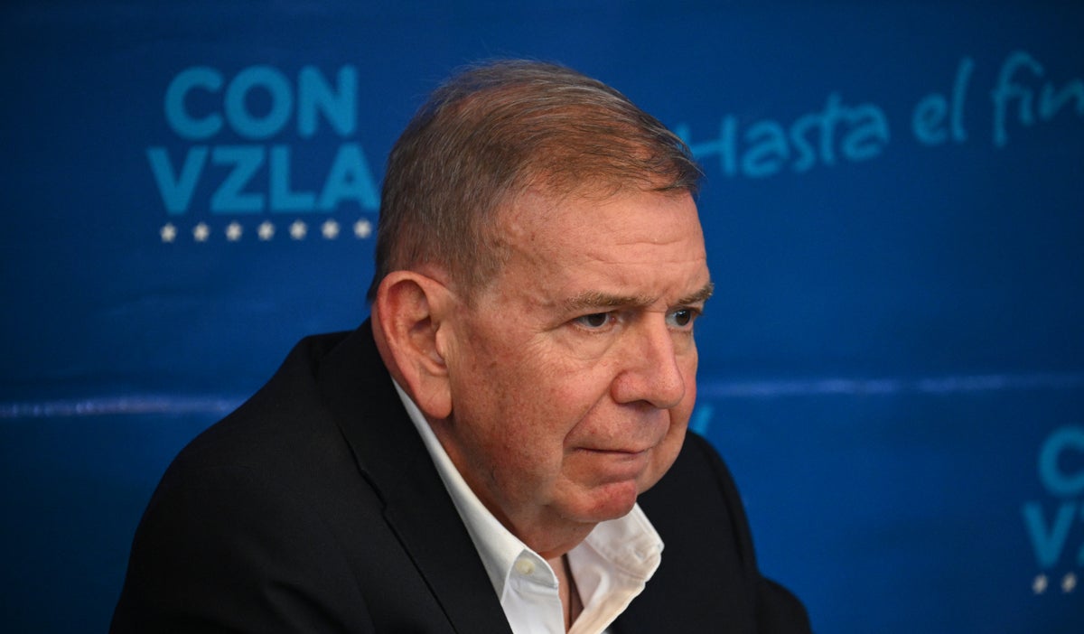 Opositor Edmundo González aterriza en España