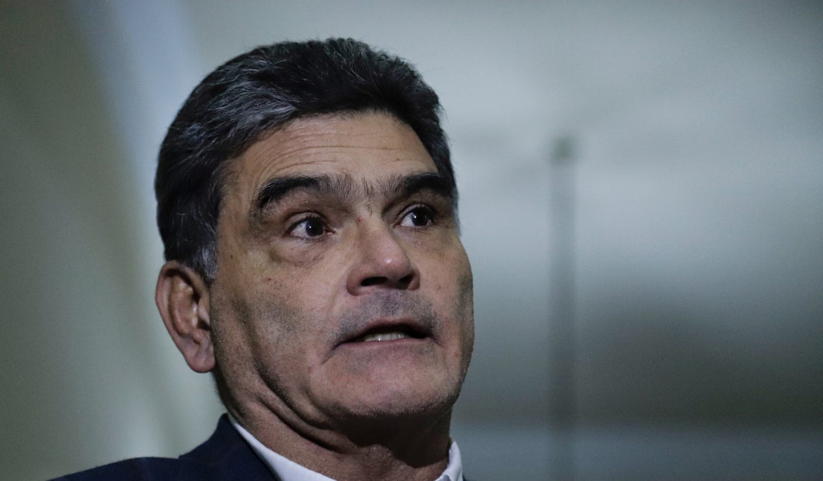 Gregorio Eljach renuncia como secretario del Senado para ser ternado como procurador general